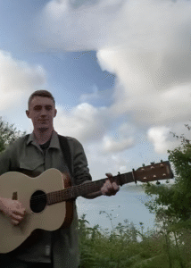 Robert Robertson's 'Highland Girl' sung by Finley Bray