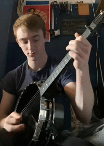 Finley Bray - Plays an Irish jig